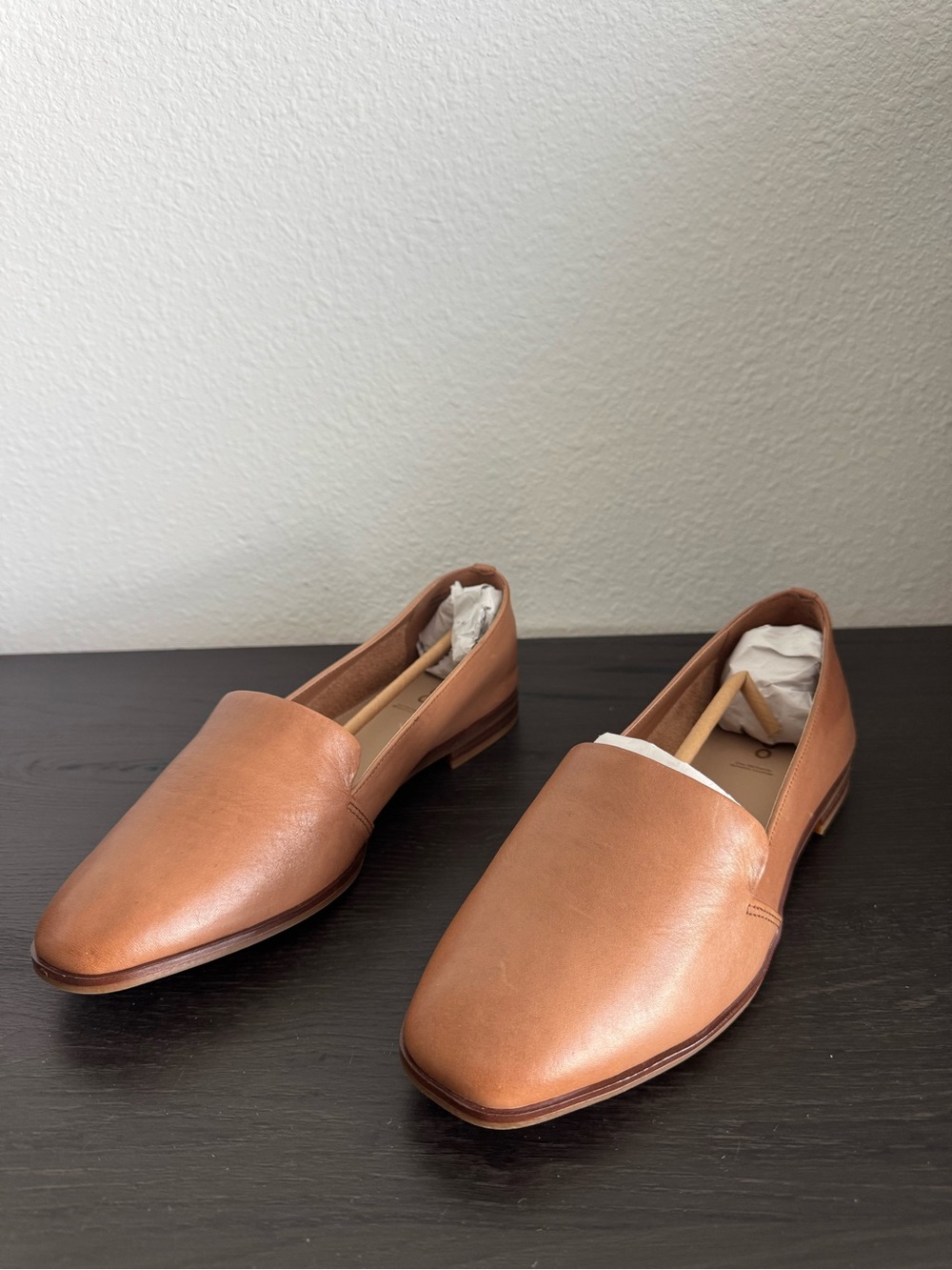 ALDO Woman’s Tan Leather Slip-On Loafers Size 10 NEW